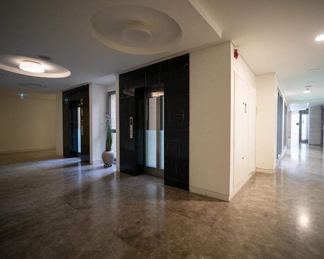 Harav Kuk Luxury Apartment By Nimi Group Jeruzsálem Kültér fotó